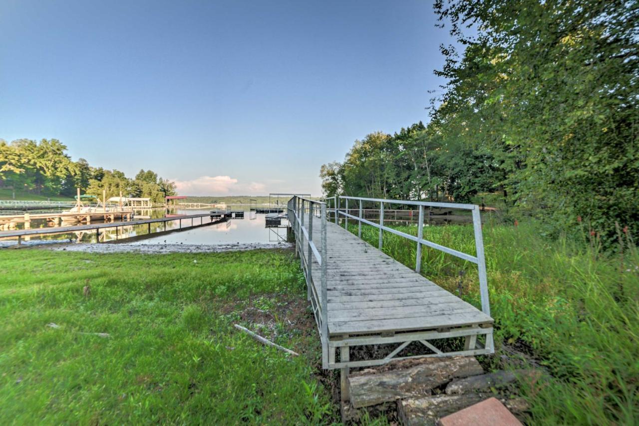 Kentucky Lake Retreat With Private Dock And Luxe Deck Murray Exterior photo